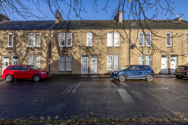 Flat for sale in Dryburgh Avenue, Denny