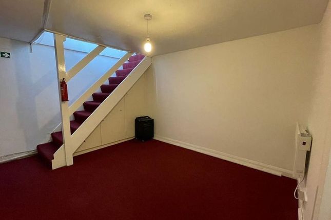 Property to rent in Amhurst Road, London