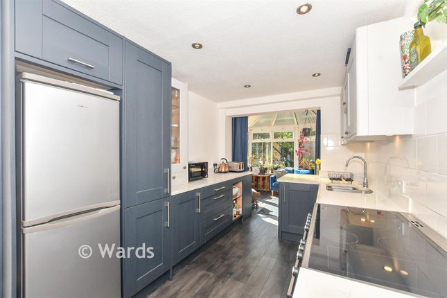 32, Laurel Grove, Maidstone photo 3