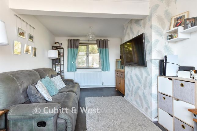 74, Northdown Road, Newhaven photo 3