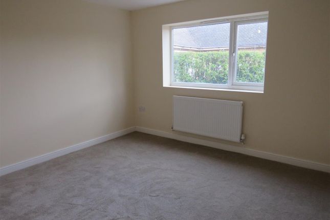 92a, LEICESTER photo 4