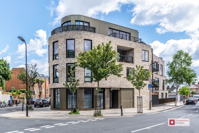 Thumbnail Flat to rent in Millfields Road, Lower Clapton, Hackney