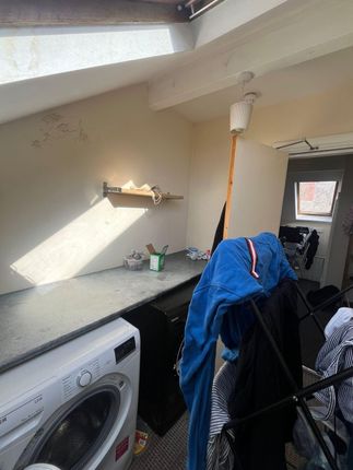 23, Manor Terrace, Leeds photo 5