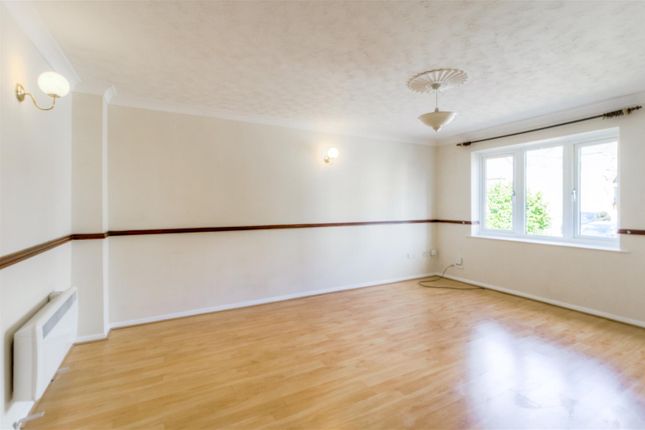 10, Fields View, Wellingborough photo 4