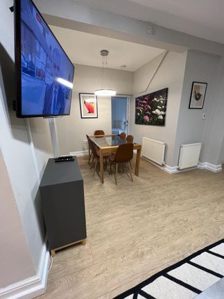 51, Brocklebank Road, Manchester photo 3
