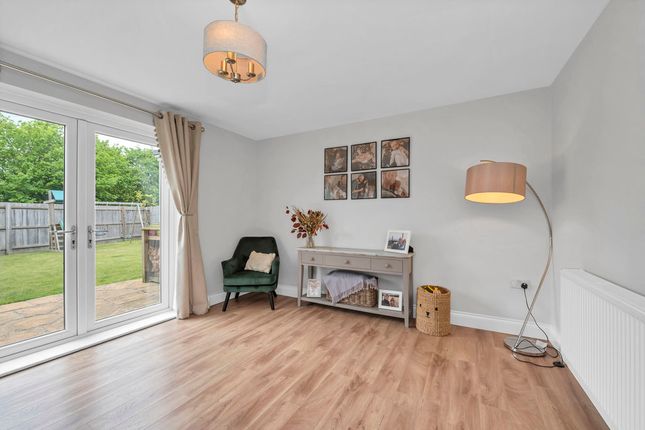30, Bishops Croft, Bury St. Edmunds photo 4