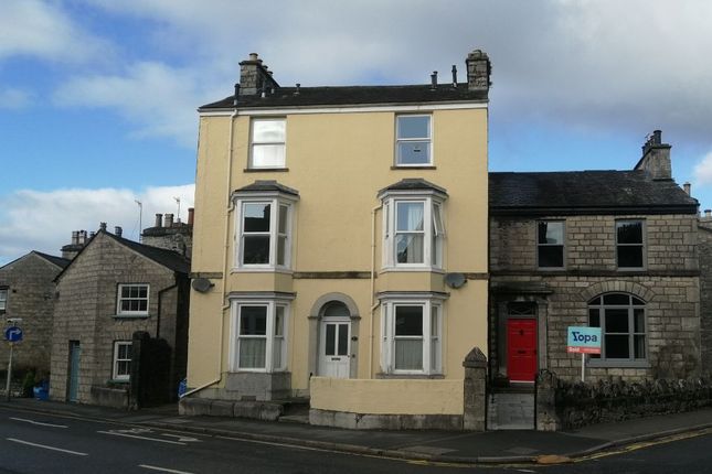 Thumbnail Flat to rent in Castle Street, Kendal