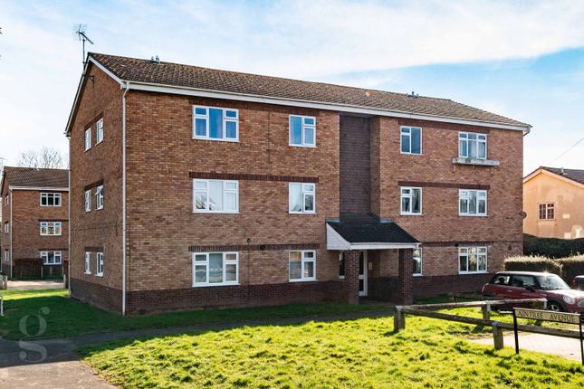 1-bed flat on 6, Newbury Court, Hereford, £100,000
