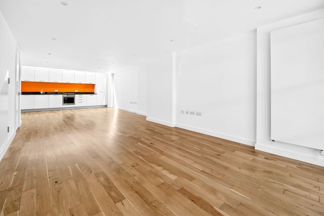 7 Ovanna Mews,, Buckingham Road, London photo 4