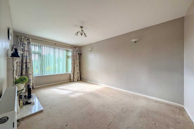 12, Elizabeth Way, Brightlingsea photo 4