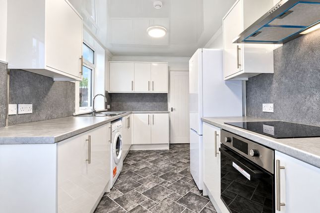 Hillcrest Drive, Alloa, FK10, Alloa photo 2