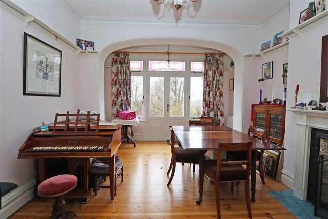 45, Heathhurst Road, South Croydon photo 4