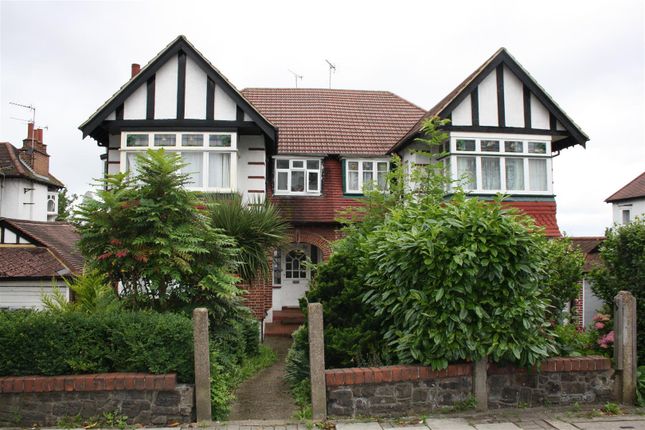 Thumbnail Flat to rent in Park Lane, Wembley, Middlesex