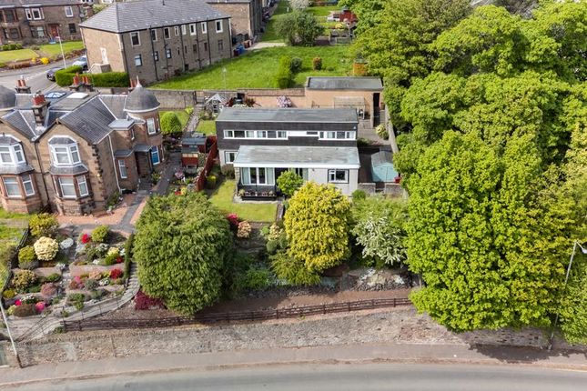 Thumbnail Detached house for sale in Kenilworth Avenue, Dundee
