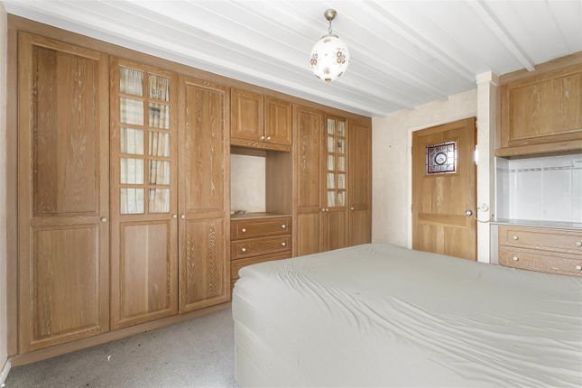 8, Portland Place, Hertford Heath photo 4