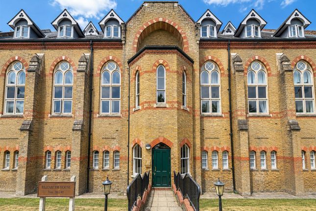 2-bed house on Elizabeth House, 32, Exeter Close, Watford, £1,550/mo