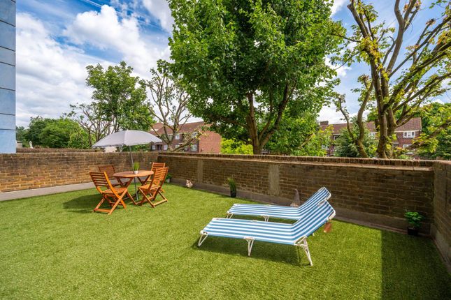 Thumbnail Flat for sale in Wickway Court, Peckham, London
