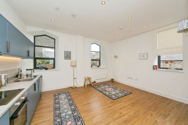 Trinity, 2, Woodland Road West, Conwy photo 3