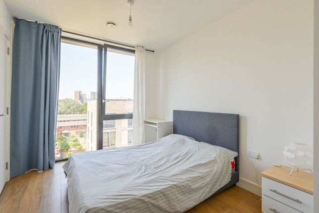 Tellicherry Court, Tower Hamlets photo 4