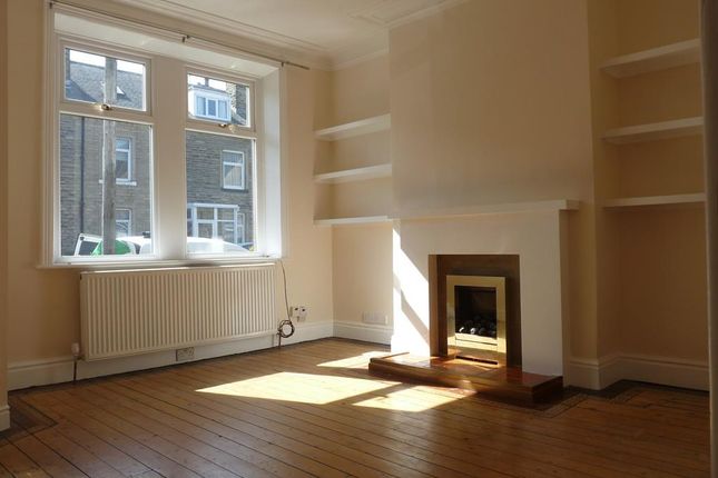 22, Myrtle Avenue, Bingley photo 4