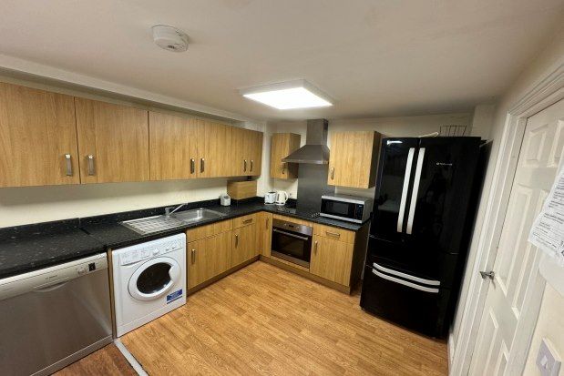 Thumbnail Flat to rent in Dolphin Court, Coventry