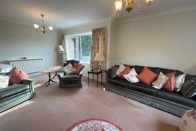 8, Juniper Close, Lincoln photo 4