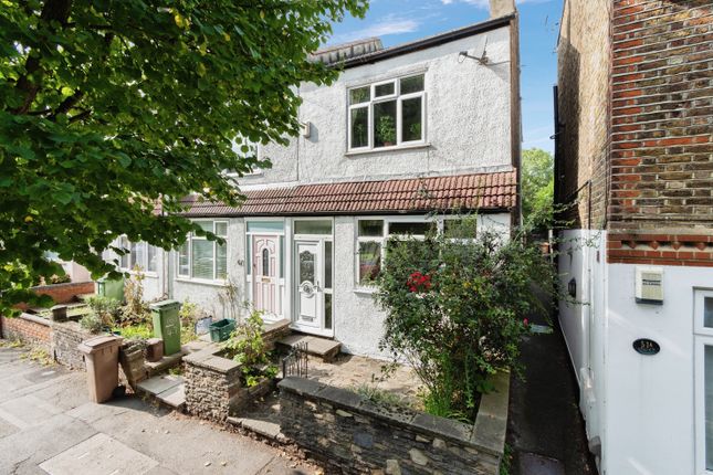 Thumbnail End terrace house for sale in Benhill Road, Sutton