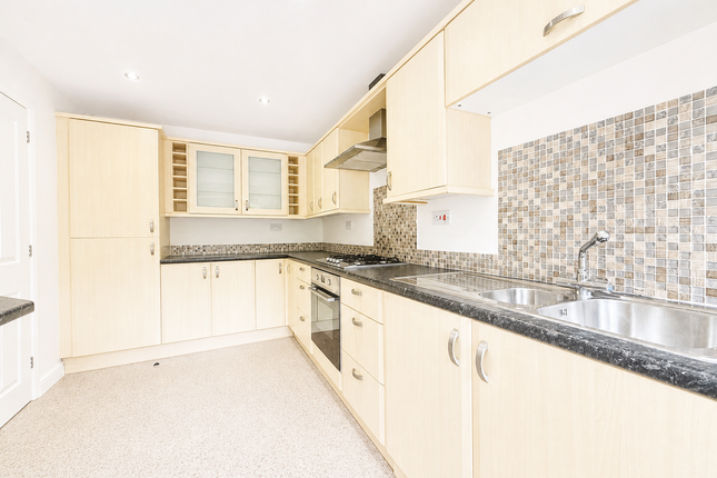 6, Morvale Gardens, Stourbridge photo 3