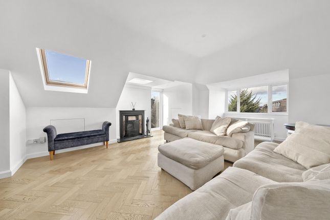 43C, Bycullah Road, Enfield photo 3
