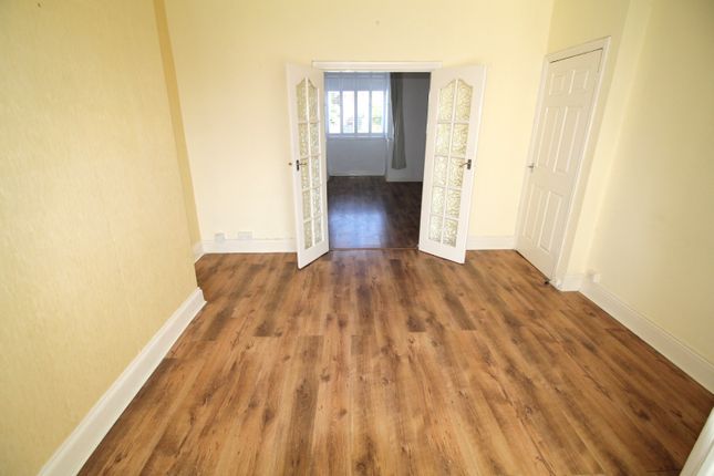 9, Surrey Place, Houghton-Le-Spring photo 5