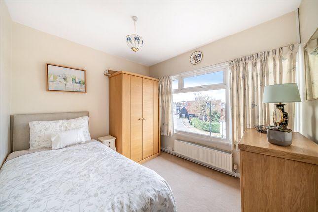 Flat for sale in High Street, Cobham, Surrey