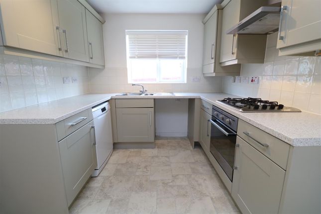 17, Heron Walk, Trowbridge photo 4