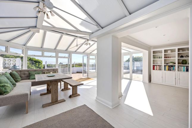 Old Fort Road, 156-032.Jpg