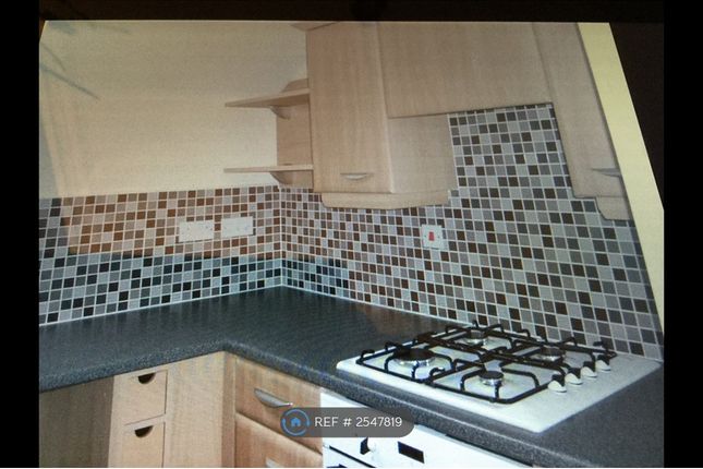 Ironstone Drive, Leeds. New Farnley photo 2
