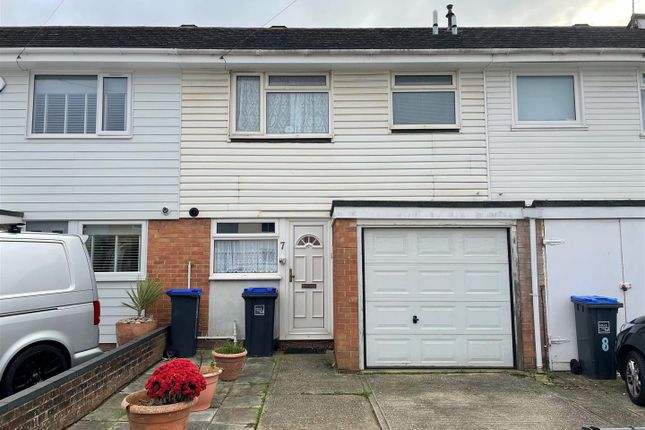 Thumbnail Terraced house to rent in The Linkway, Howard Street, Worthing