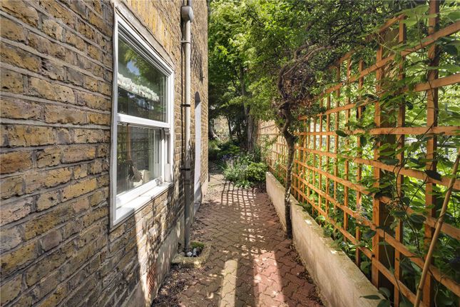 Terraced house for sale in Coopersale Road, London