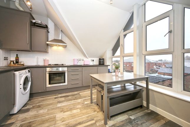 Apt 11, 2 Woodford Street, Wigan photo 4