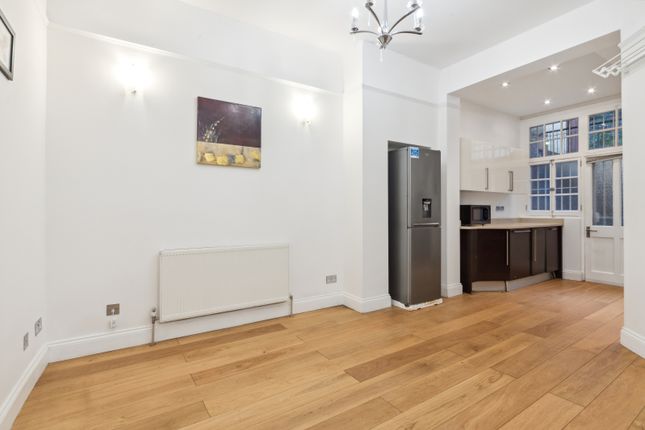 Flat for sale in Rodney Court, 6-8 Maida Vale, London