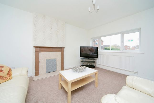 Link-detached house for sale in Dane Grove, Mickle Trafford, Chester