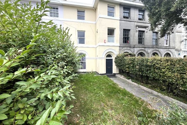 Studio flat on 3, Wyndham Square, Plymouth, £650/mo