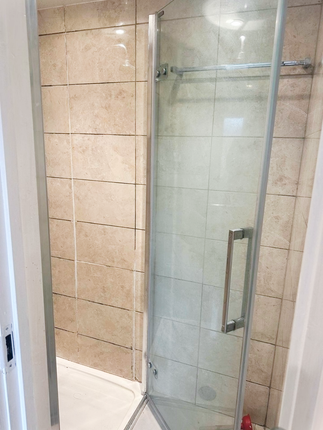 135, Kenmore Avenue, Kenton photo 4