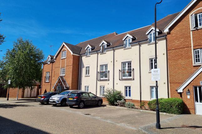 Thumbnail Flat to rent in Peppermint Road, Hitchin