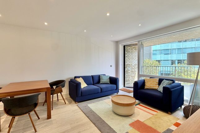 Flat 7 Abbotsford Court 3, Park Royal, Greater London photo 2