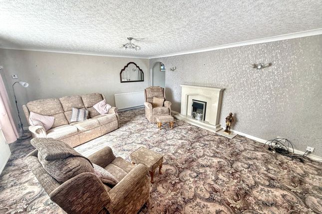 54, Windsor Drive, Stanley photo 2