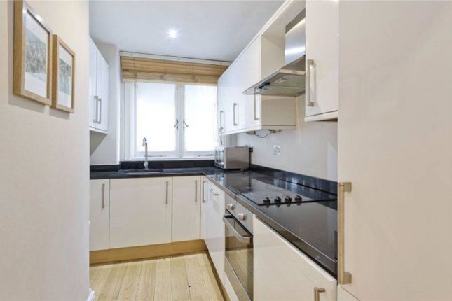 Flat to rent in Cadogan Square, Chelsea, London