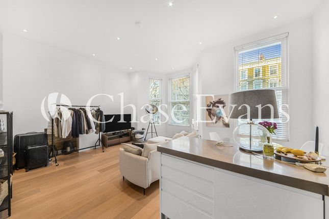 Flat 103 (1st Floor, Earlington), (30-31), Philbeach Gardens, London photo 3