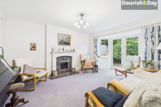 9 Coppice Way, Stafford photo 3