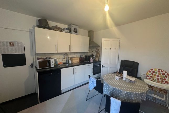 1C, Winstanley Road, Wellingborough photo 2