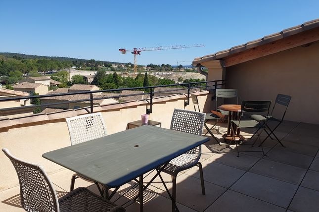 Apartment for sale in Uzes, Gard Provencal (Uzes, Nimes), Provence - Var