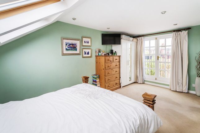 Terraced house for sale in Boscombe Road, Old Merton Park